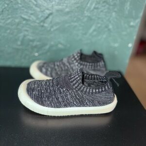 Jan & Jul Knit Slip-On Sneakers - Black & White